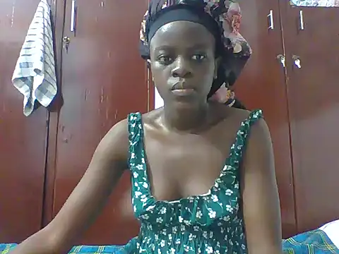 Sexy Chocolate Babe online show from December 3, 6:17 pm