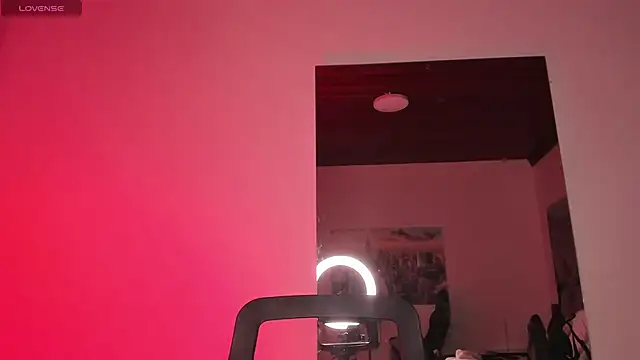 Emmily Savage online show from January 31, 10:42 pm