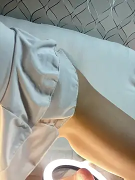 Snapshot of SelenaFoxy chatting on February 1, 5:55 pm SelenaFoxy online show from February 1, 5:55 pm