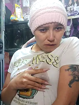 Snapshot of TamySweetness chatting on February 11, 11:44 pm TamySweetness online show from February 11, 11:44 pm