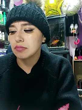 Snapshot of TamySweetness chatting on March 19, 12:48 am TamySweetness online show from March 19, 12:48 am