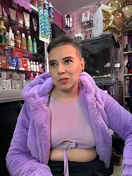 Snapshot of TamySweetness chatting on September 18, 2:52 pm TamySweetness online show from September 18, 2:52 pm