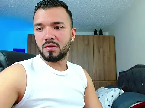 mathew vidal1 online show from November 22, 5:39 am