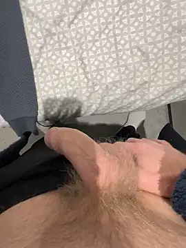 Snapshot of Itsme763 chatting on February 7, 1:04 pm Itsme763 online show from February 7, 1:04 pm