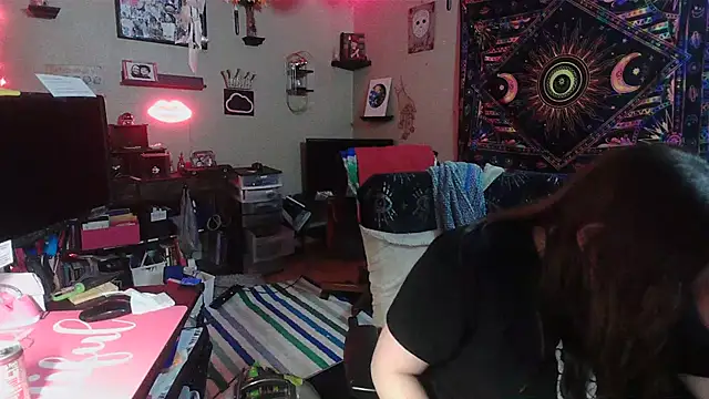 spunlikecottoncandy online show from February 19, 8:01 am