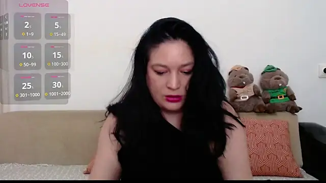 Snapshot of ElenaRose90 chatting on September 12, 7:47 pm ElenaRose90 online show from September 12, 7:47 pm