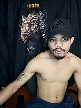 Snapshot of danidiazto2023 chatting on February 3, 8:35 pm danidiazto2023 online show from February 3, 8:35 pm