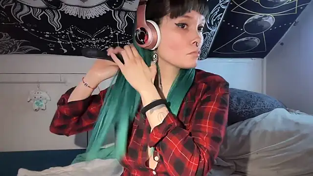 FRRANNKIE online show from February 1, 12:05 pm