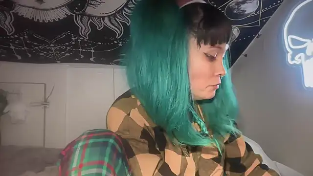 FRRANNKIE online show from February 18, 7:54 am