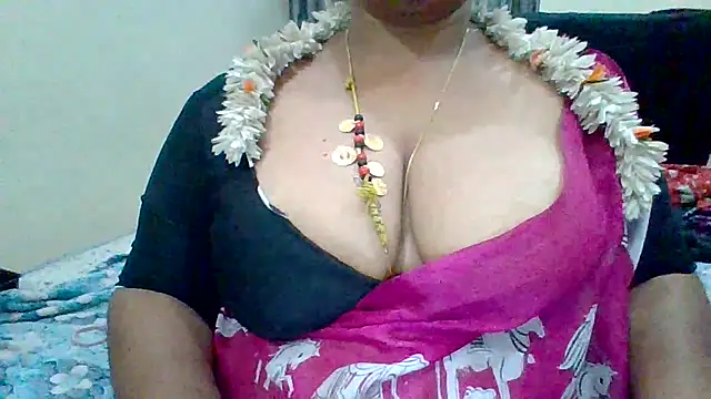 Snapshot of archanatelugu9 chatting on January 23, 1:45 pm archanatelugu9 online show from January 23, 1:45 pm