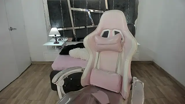 victoria rosse520 online show from March 9, 8:31 pm