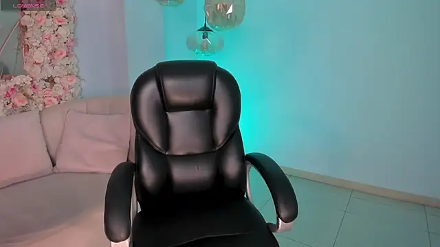 MileyCruz  online show from April 11, 7:51 pm