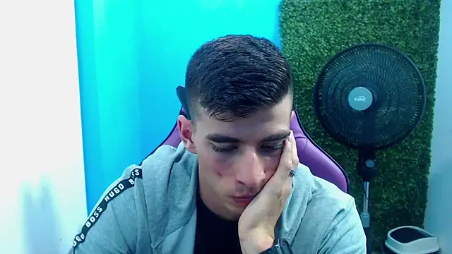 Snapshot of DEIBY_BABY chatting on December 29, 5:42 am DEIBY BABY online show from December 29, 5:42 am