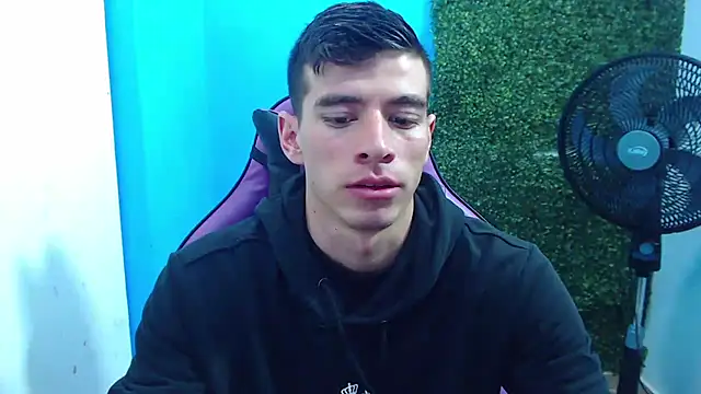 Snapshot of DEIBY_BABY chatting on January 7, 11:45 pm DEIBY BABY online show from January 7, 11:45 pm