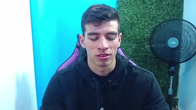 Snapshot of DEIBY_BABY chatting on January 11, 4:48 am DEIBY BABY online show from January 11, 4:48 am