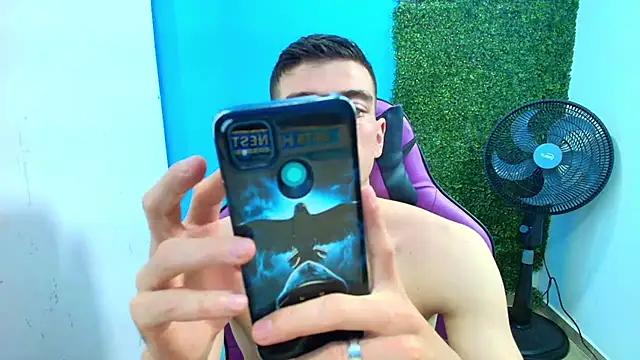 Snapshot of DEIBY_BABY chatting on January 31, 12:06 am DEIBY BABY online show from January 31, 12:06 am