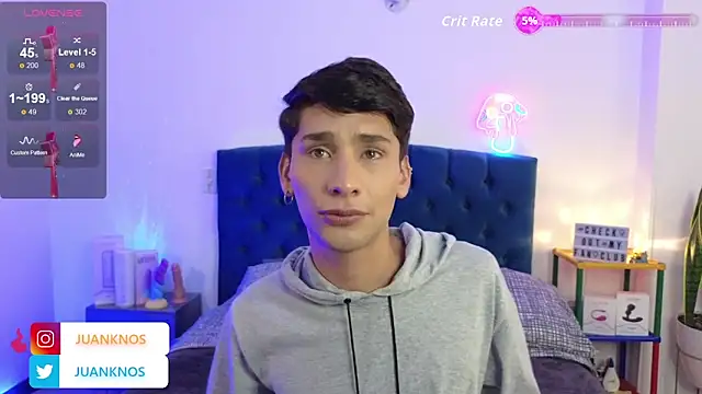 by pandora online show from October 22, 8:08 pm