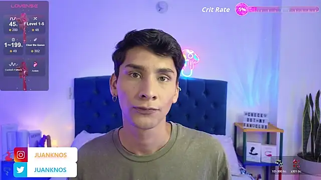 by pandora online show from October 31, 7:48 pm