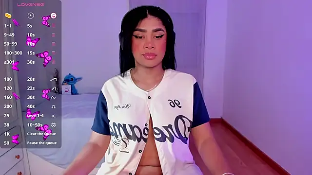 briana walker online show from March 14, 6:50 pm