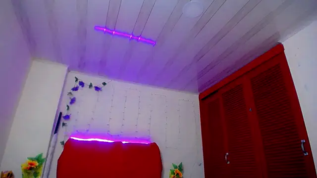 akai krazna online show from December 18, 5:52 pm