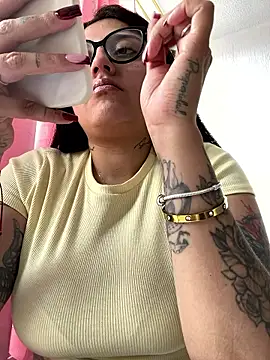 croftsmila online show from January 18, 8:23 pm