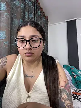 croftsmila online show from February 27, 11:38 pm