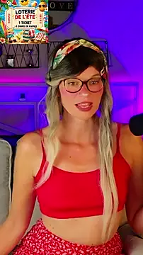 Snapshot of Kittychatte chatting on July 13, 7:49 pm Kittychatte online show from July 13, 7:49 pm