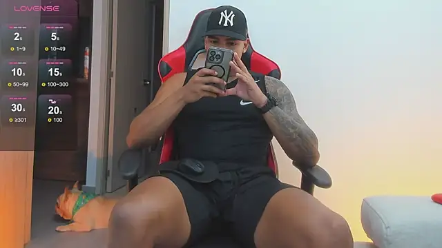 christiansex01 online show from January 8, 3:42 am