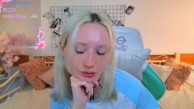 Katia Kim online show from March 24, 6:29 am