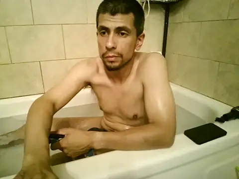 Snapshot of BigdickRick8UncuT chatting on June 21, 12:02 am BigdickRick8UncuT online show from June 21, 12:02 am