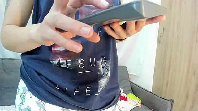 Mhelanny2 online show from March 7, 2:14 pm