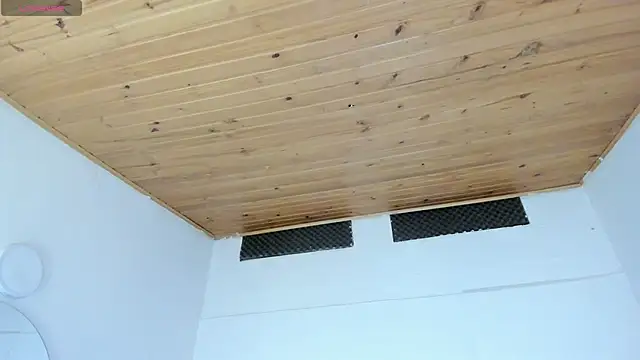 cristal  hot 1 online show from February 15, 4:03 am