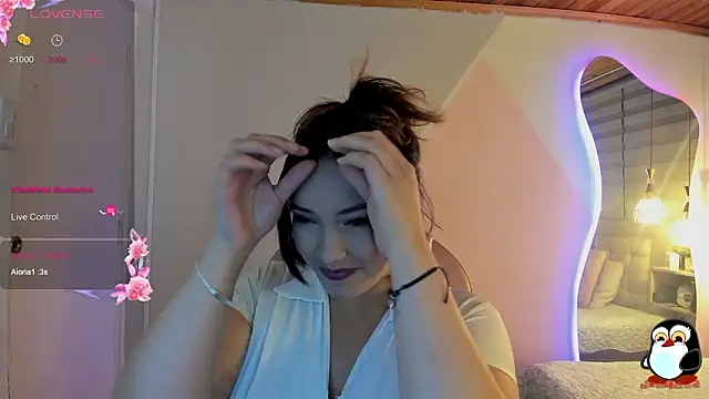 Snapshot of cristal__hot_1 chatting on March 22, 5:11 am cristal hot 1 online show from March 22, 5:11 am