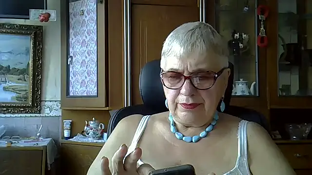 SweetCherry27 online show from September 11, 7:08 am