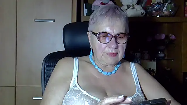 SweetCherry27 online show from September 16, 4:41 pm