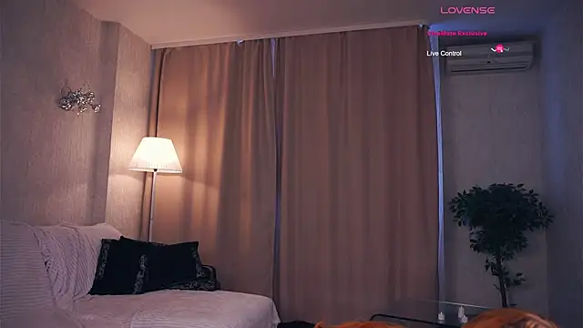 SofyBruno online show from February 25, 5:19 am