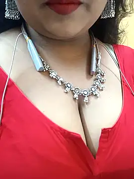 Snapshot of Sophiaboudi chatting on September 25, 6:00 pm Sophiaboudi online show from September 25, 6:00 pm