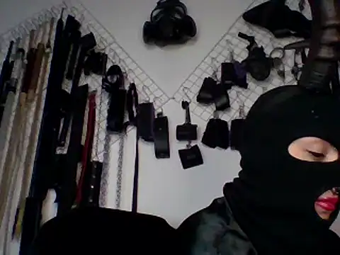 FeticheMacabre online show from December 23, 12:46 am