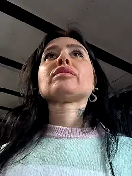 KikiXRed online show from March 19, 3:19 pm