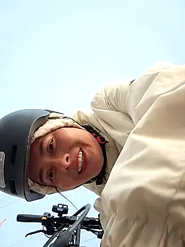 bellapaty online show from December 23, 4:50 pm