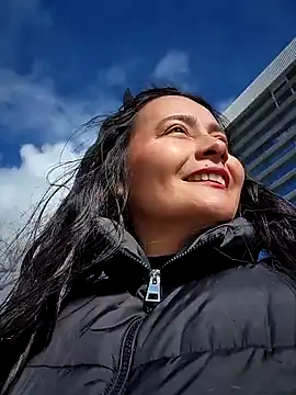 bellapaty online show from March 9, 3:05 pm