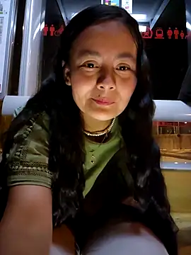 bellapaty online show from October 3, 7:11 pm