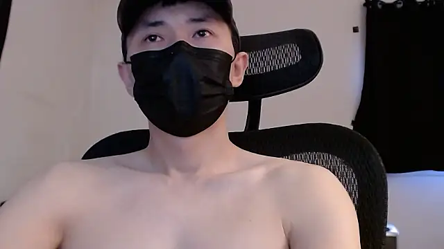 Snapshot of twbobo00715 chatting on March 8, 5:54 pm twbobo00715 online show from March 8, 5:54 pm