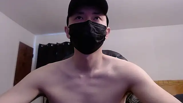 twbobo00715 online show from March 13, 3:51 pm