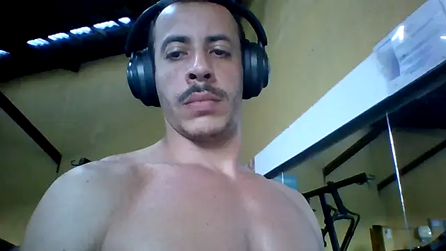 MachoScorpionCaralho online show from May 9, 8:25 pm