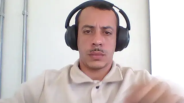 MachoScorpionCaralho online show from May 29, 12:03 pm