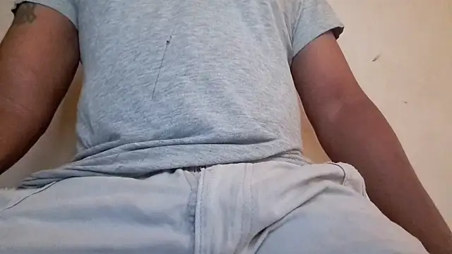 royblackbigpvt online show from March 18, 6:11 pm