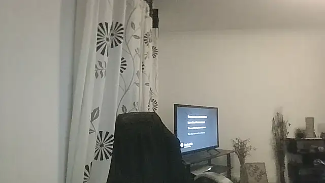 Snapshot of 33ENG chatting on December 3, 12:29 am 33ENG online show from December 3, 12:29 am