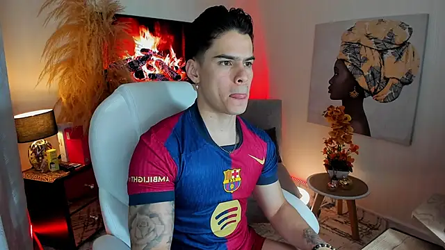 Matias Murrier online show from December 3, 11:30 am