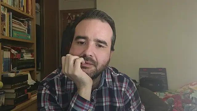 curiosillo83 online show from February 19, 3:19 pm